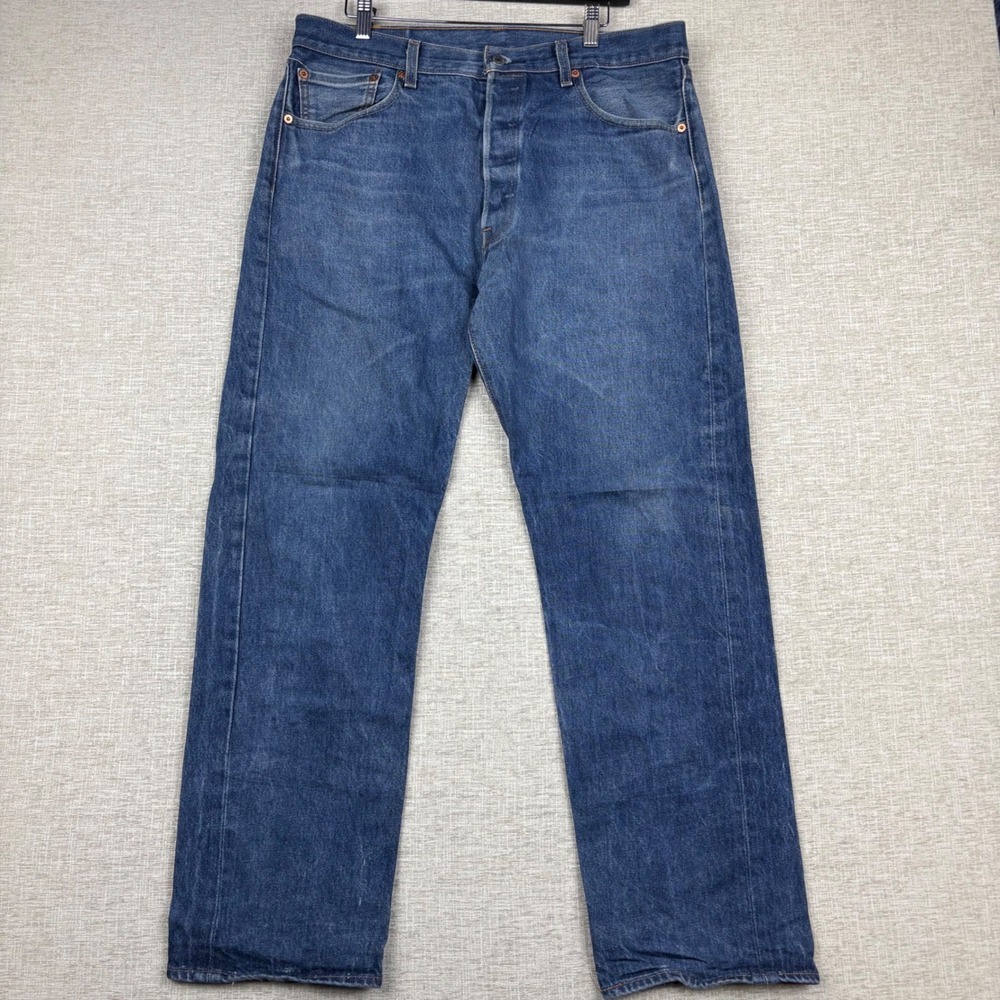 Levis 501 Mens 36x32 Jeans Medium Grungy Blue Washed denim Vintage Styled